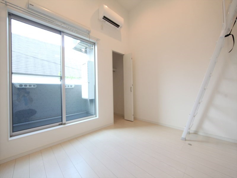 ＣｏｚｙＨｏｕｓｅ清水 リビング