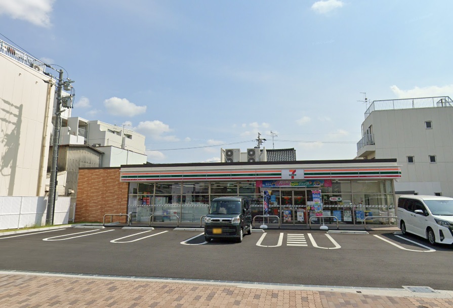 石場町ベース コンビニ