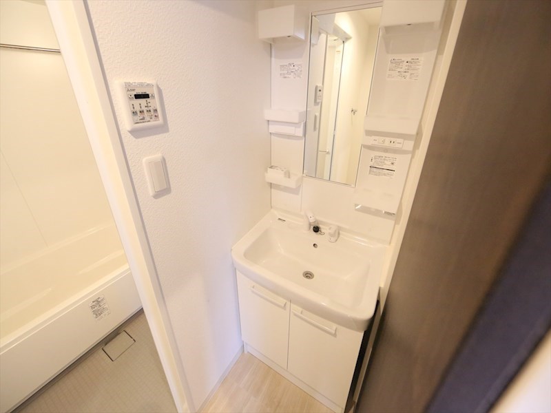 ベルカーサ西大須 洗面所