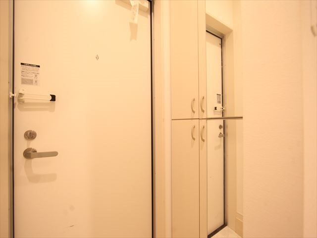 ジュネス千種 玄関