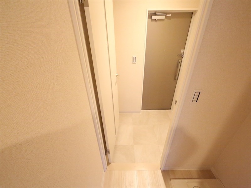 ヴィラトラウム 玄関