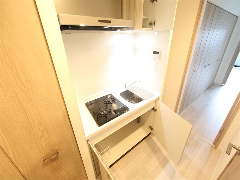 Ｓ－ＲＥＳＩＤＥＮＣＥ六番町 キッチン
