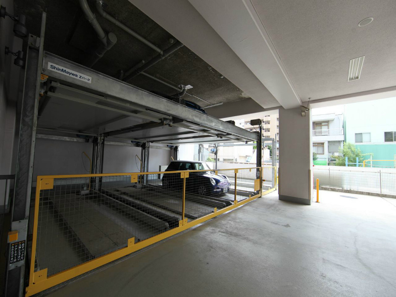 ヴァリエ東別院 駐車場