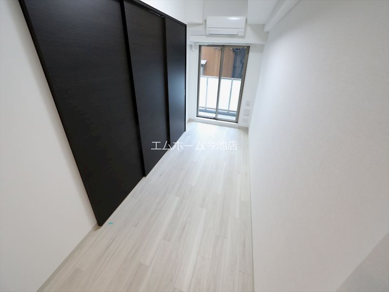 エステムコート名古屋葵 リビング
