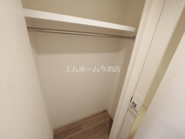 プレサンスジェネ新栄町駅前葵 収納