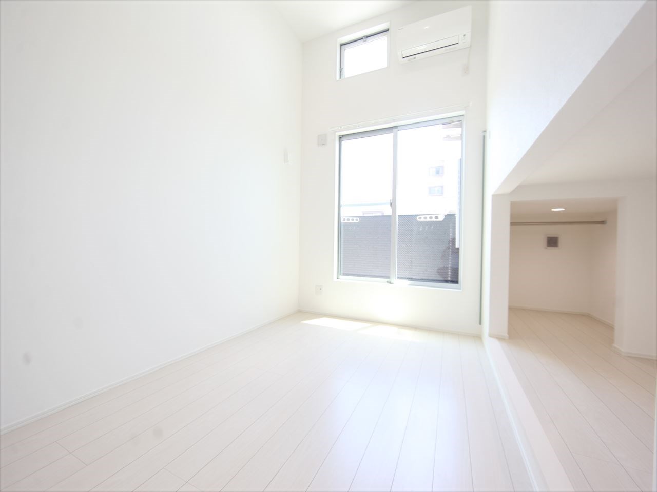 ＢｒｅｅｚｅＲｅｓｉｄｅｎｃｅＭｏｒｉｙａｍａ ベランダ