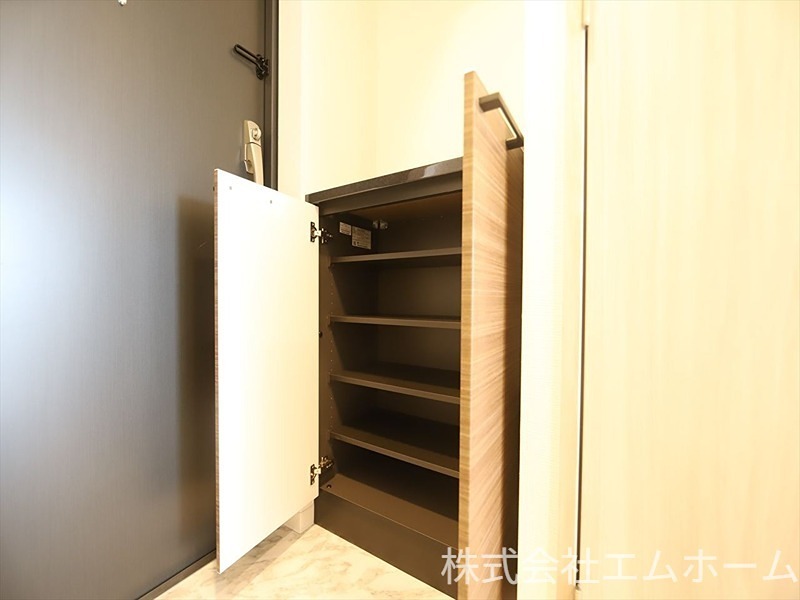 S－RESIDENCE神宮西駅前ａｓｃｅｎｔ 玄関