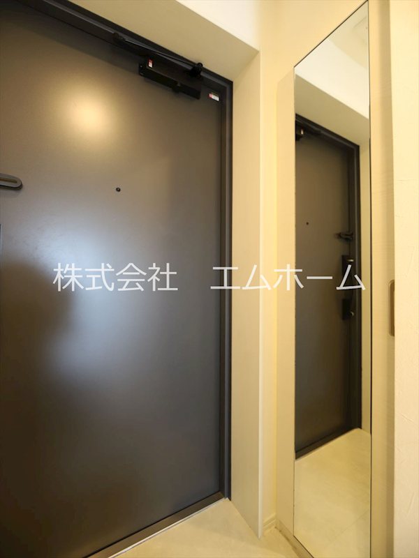 The INFINITY 玄関