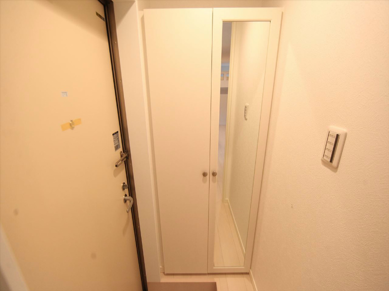 ヴィラクレール 玄関
