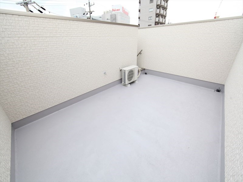 Ｇｒａｎｄｔｉｃ　Ｒｅｓｉｄｅｎｃｅ堀田 ベランダ