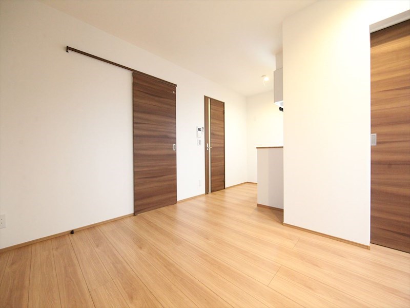 Ｇｒａｎｄｔｉｃ　Ｒｅｓｉｄｅｎｃｅ堀田 リビング