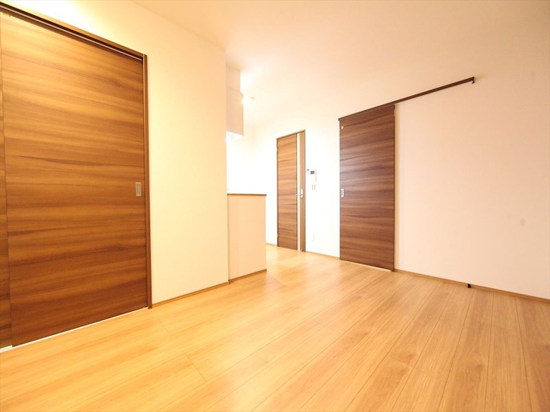 Ｇｒａｎｄｔｉｃ　Ｒｅｓｉｄｅｎｃｅ堀田 リビング