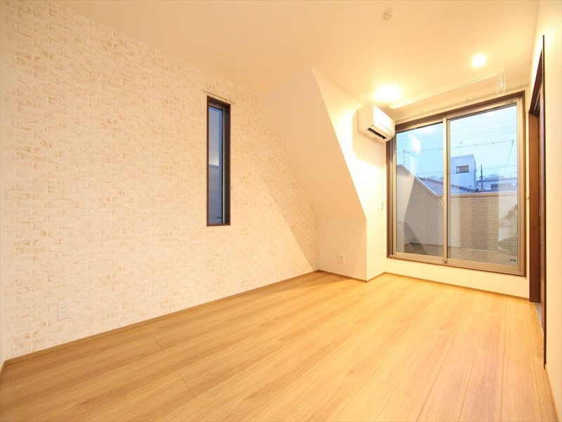 Ｇｒａｎｄｔｉｃ　Ｒｅｓｉｄｅｎｃｅ堀田 リビング