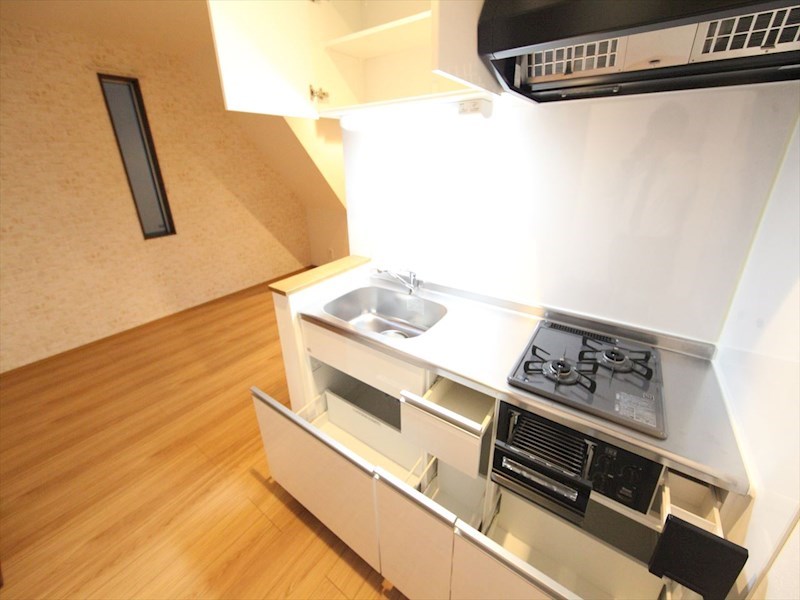 Ｇｒａｎｄｔｉｃ　Ｒｅｓｉｄｅｎｃｅ堀田 キッチン