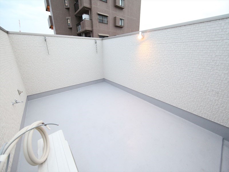Ｇｒａｎｄｔｉｃ　Ｒｅｓｉｄｅｎｃｅ堀田 ベランダ