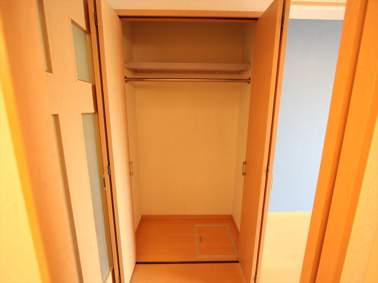 本州守山ビル 収納