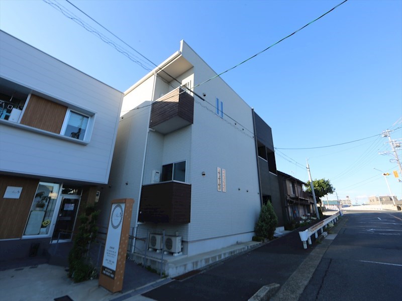 Ｉｒｉｓ（アイリス） 外観