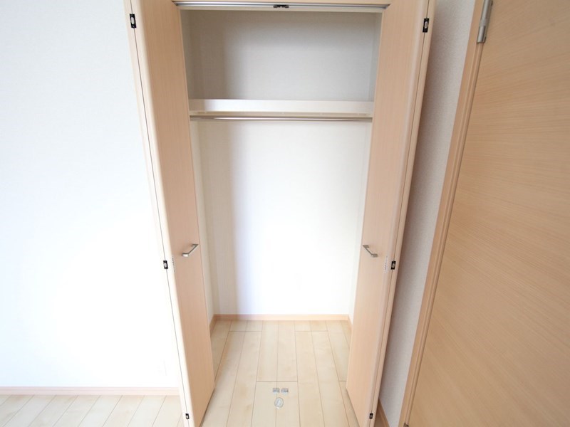 プラジュ千種 収納