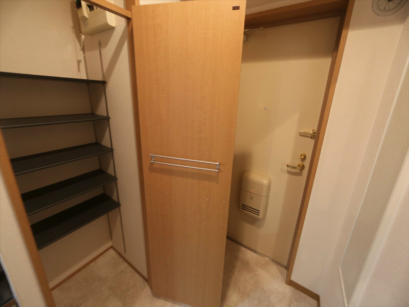 サンシティ畑江通 玄関