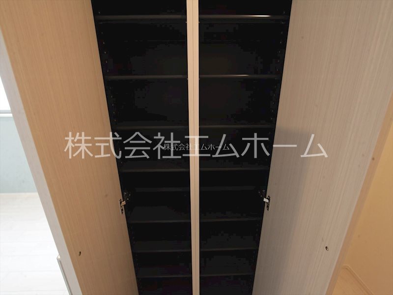 ハーモニーヒルズ豊田本町 玄関