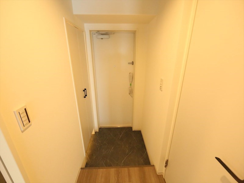 ＢＬＥＳＴＯＮ ＣＯＵＲＴ ＫＡＮＡＹＡＭＡ 玄関