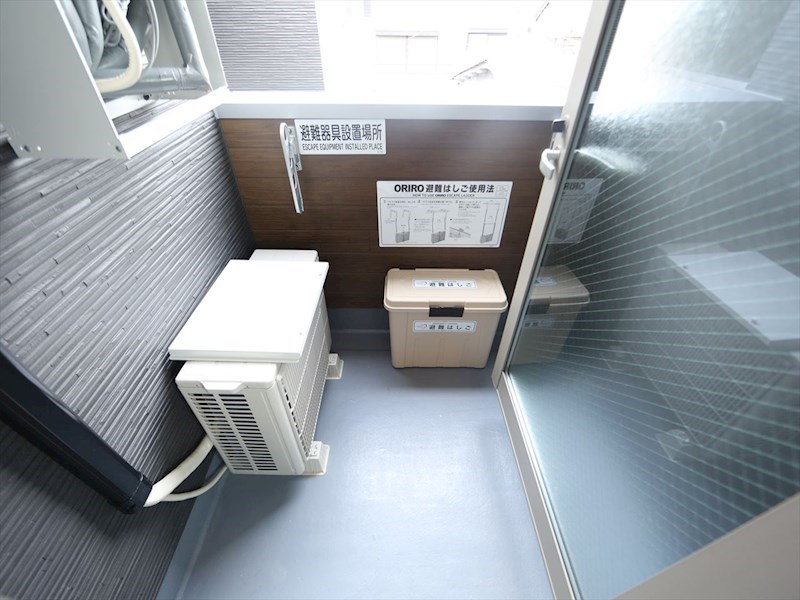 シャルム名古屋II ベランダ