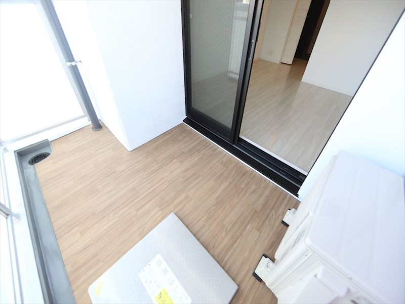 Ｓ－ＲＥＳＩＤＥＮＣＥ上前津 ベランダ