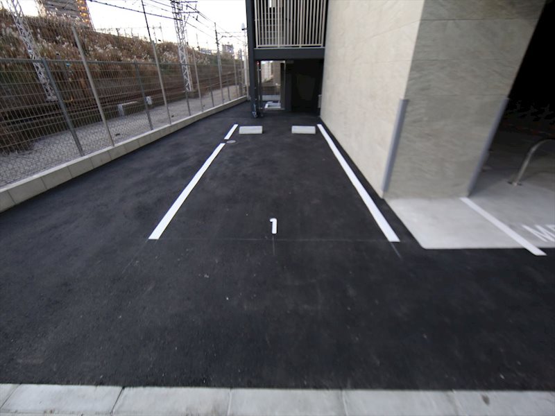 エステムコート名古屋ルノン 駐車場