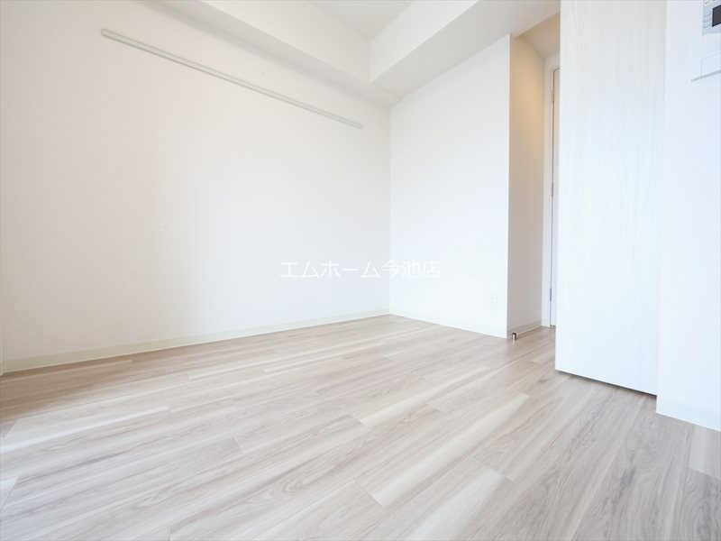 プレサンス広小路通葵 リビング
