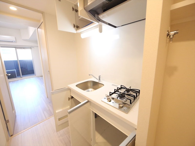 プレサンス上前津プレス キッチン