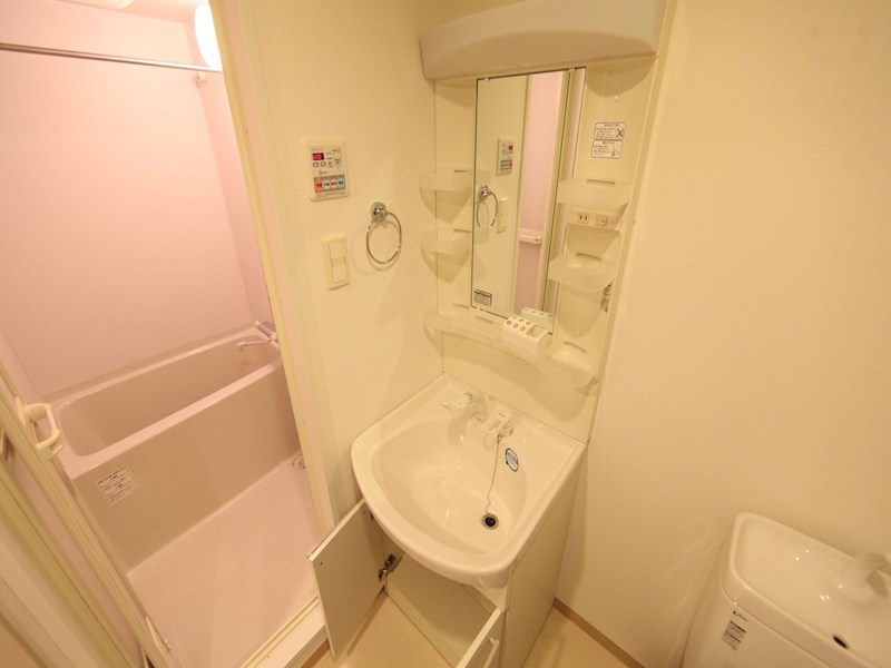ヴァンデュール名古屋御器所 洗面所