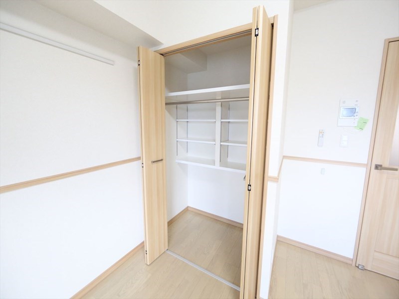 ラフォーレ金山 収納