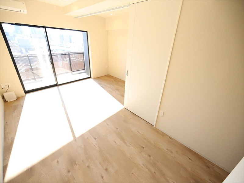 Ｔｈａｍｅｓ　ｇａｒｄｅｎ　ｐｌａｃｅ リビング