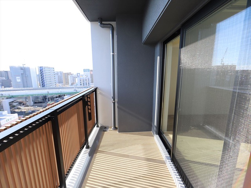 Ｔｈａｍｅｓ　ｇａｒｄｅｎ　ｐｌａｃｅ ベランダ