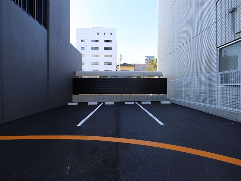 Ｔｈａｍｅｓ　ｇａｒｄｅｎ　ｐｌａｃｅ 駐車場