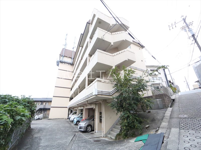 唐山ビル 外観