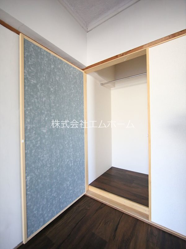 唐山ビル 収納