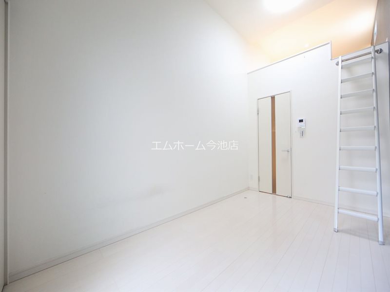 アイビス白壁（シラカベ） その他