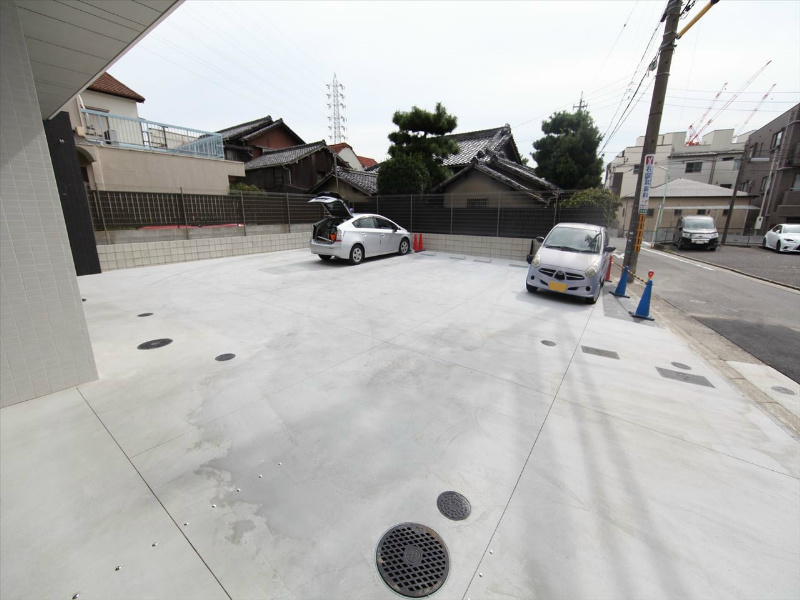 YATOMIDORI　RISE（弥富通ライズ） 駐車場
