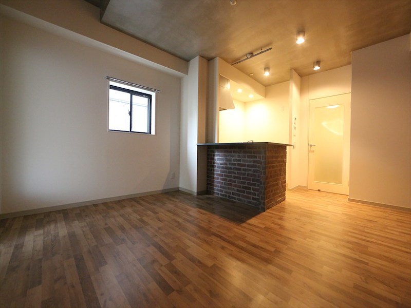 Ｎａｐａｒｔｍｅｎｔ（Ｎアパートメント） リビング