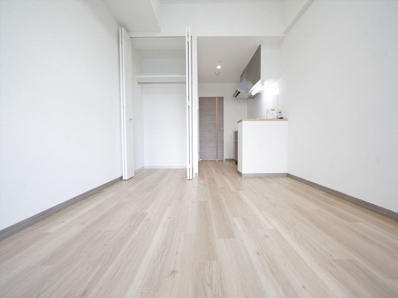 ＡＭＢＥＲ ＨＯＵＳＥ Ｈｏｒｉｔａ リビング