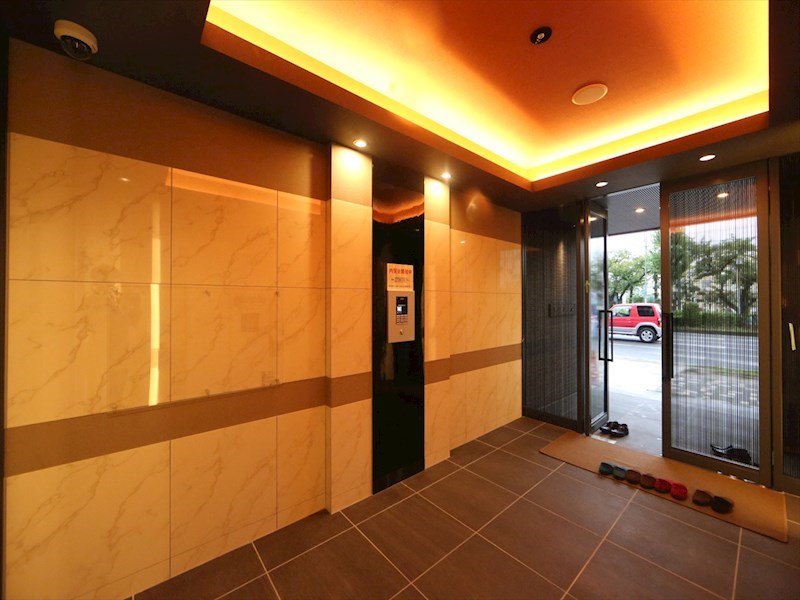 Ｓ－ＲＥＳＩＤＥＮＣＥ堀田 エントランス