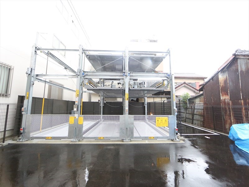 Ｓ－ＲＥＳＩＤＥＮＣＥ堀田 駐車場