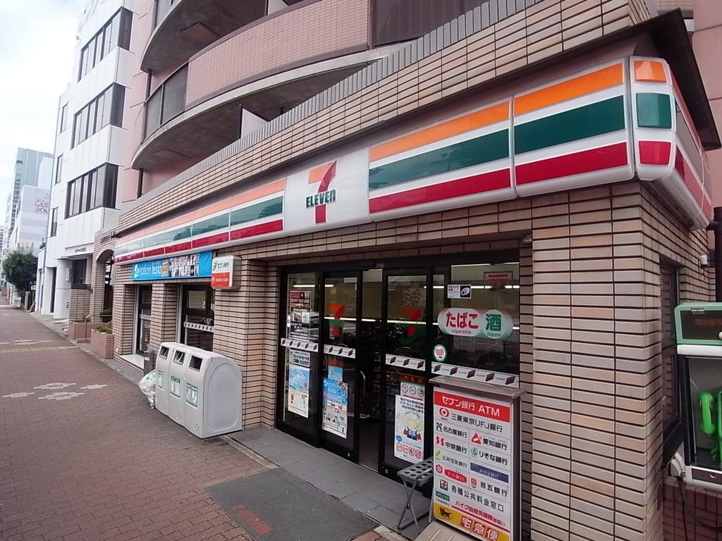 サクシード大曽根 コンビニ