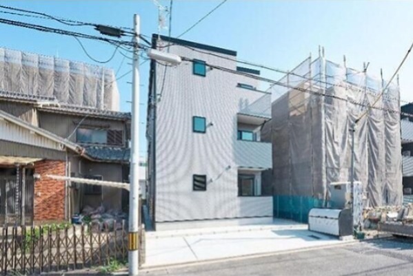ＣＲＡＳＴＩＮＥ弥次ヱ町4丁目Ａ棟 外観