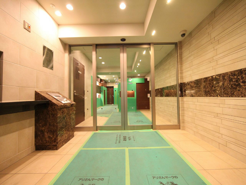 プレサンスロジェ鶴舞駅前 エントランス