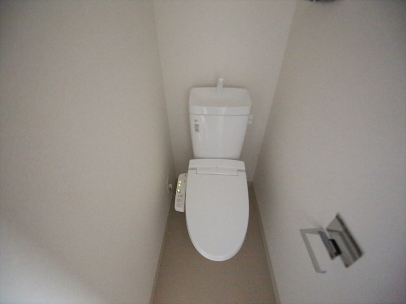 プレサンスジェネ鶴舞 トイレ