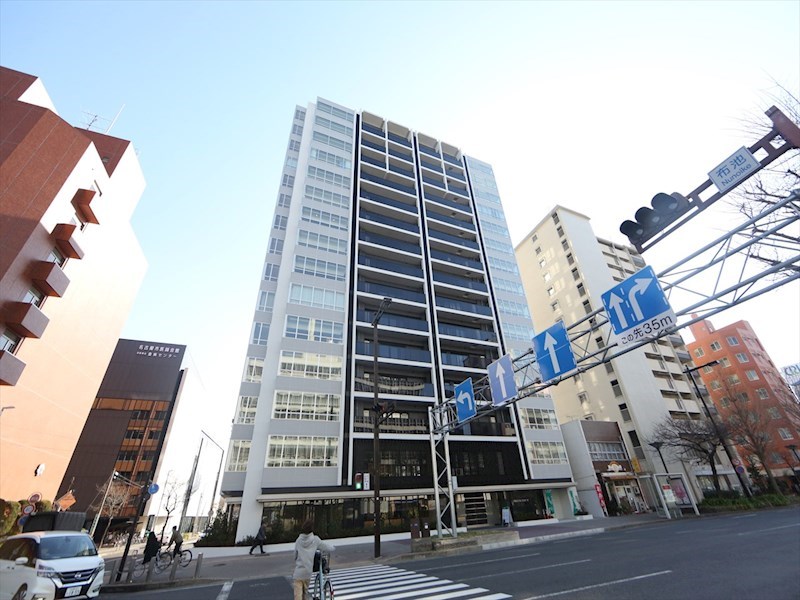 プレミアムコート葵 外観