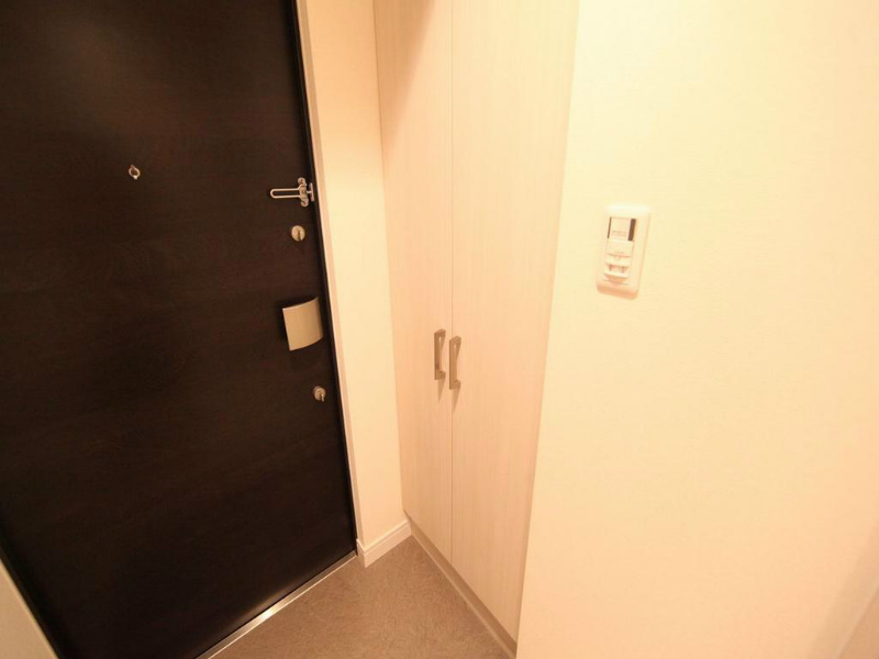 プレサンス久屋大通セントラルパーク 玄関