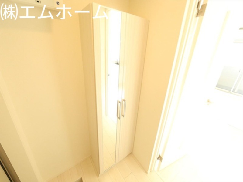 ハーモニーテラス松葉町V 玄関